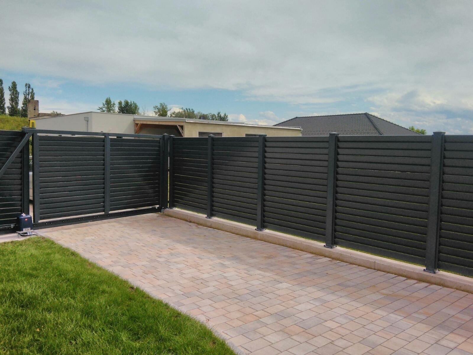 Projekt 87 – Eingangstüren